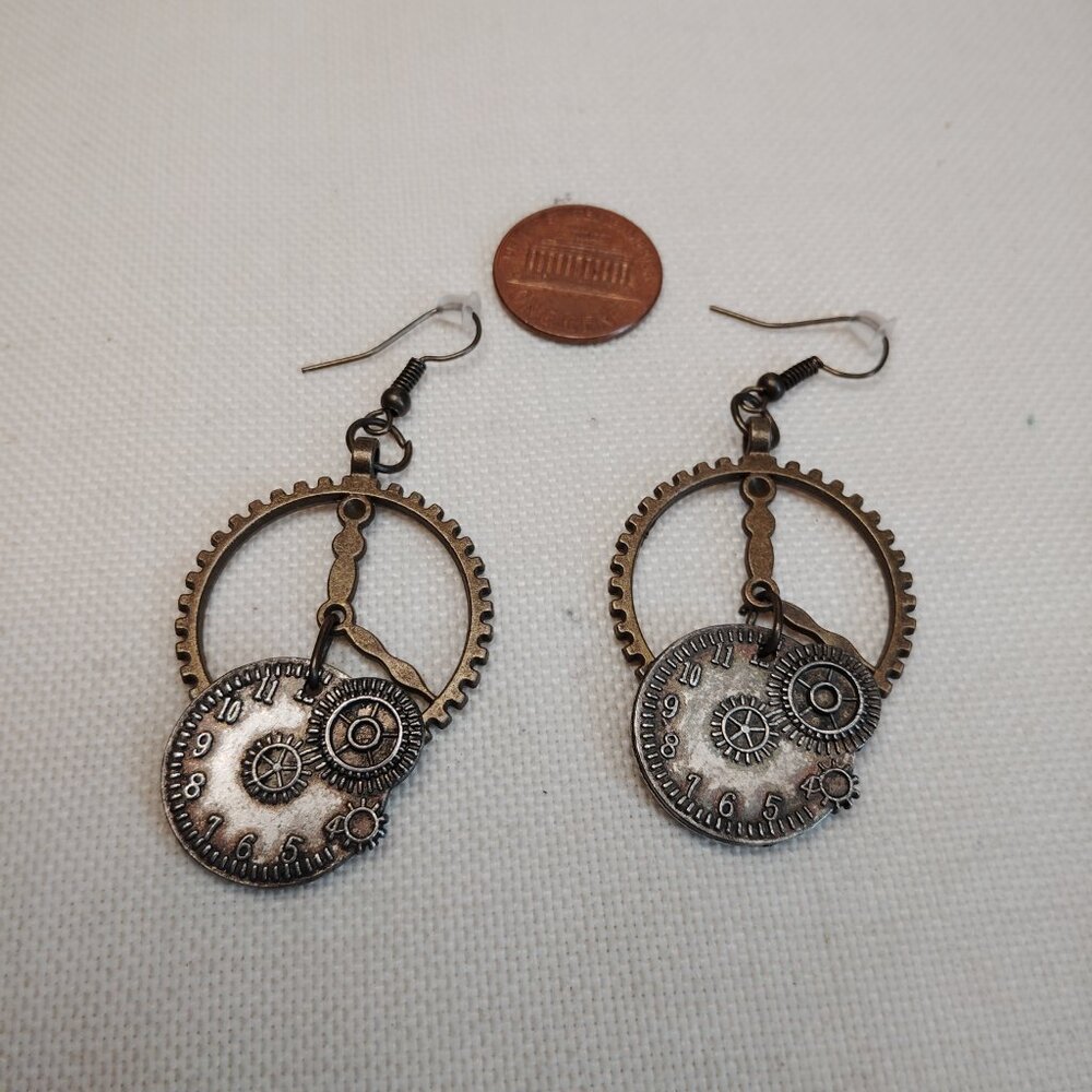 Steampunk Gear Clockwork Dangle Earrings Antique Bronze and Silver Tone